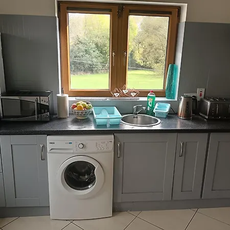 Victoria's Countryside Apartament Mallow